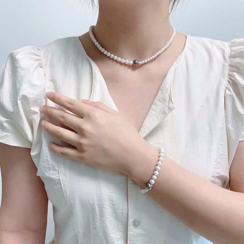 Ch**el necklaces